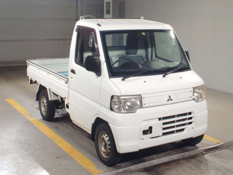 2013 Mitsubishi Minicab Truck U61T[2]