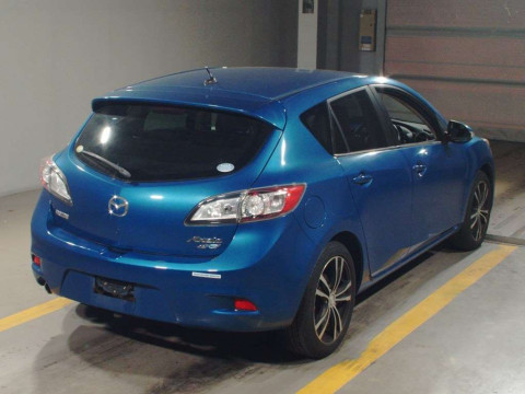 2012 Mazda Axela Sport BLFFW[1]