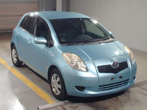 2005 Toyota Vitz KSP90[2]