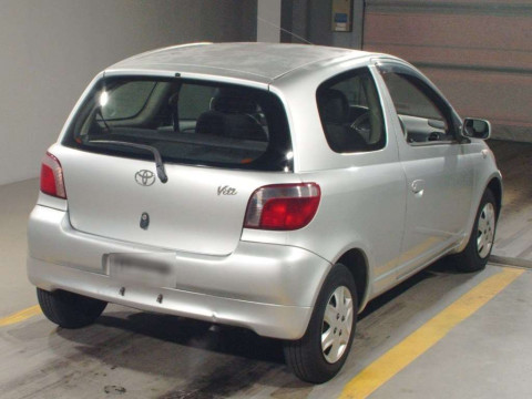 2000 Toyota Vitz SCP10[1]