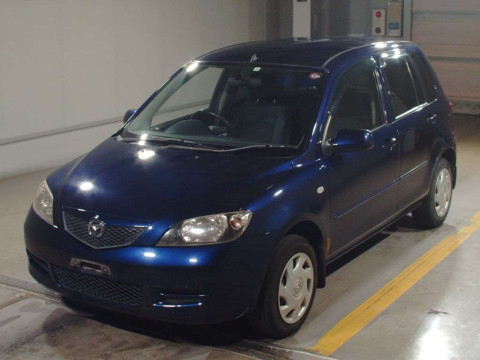 2004 Mazda Demio DY3W[0]