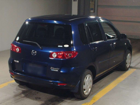 2004 Mazda Demio DY3W[1]