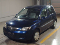 2002 Mazda Demio