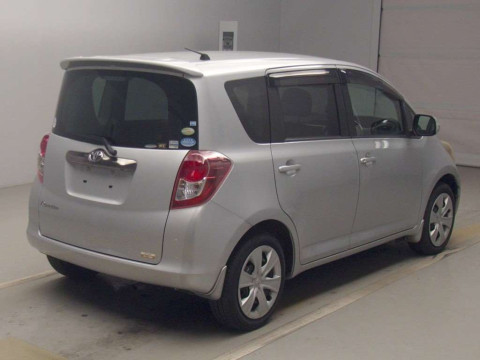 2009 Toyota Ractis NCP100[1]