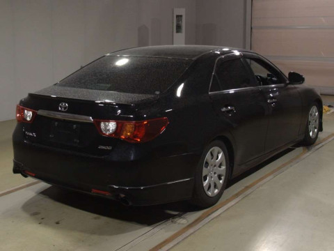 2010 Toyota Mark X GRX130[1]