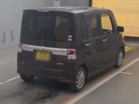 2010 Daihatsu Tanto Custom L375S[1]