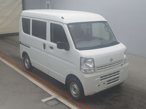 2023 Nissan NV100 Clipper DR17V[2]