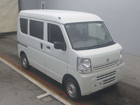 2023 Nissan NV100 Clipper DR17V[2]