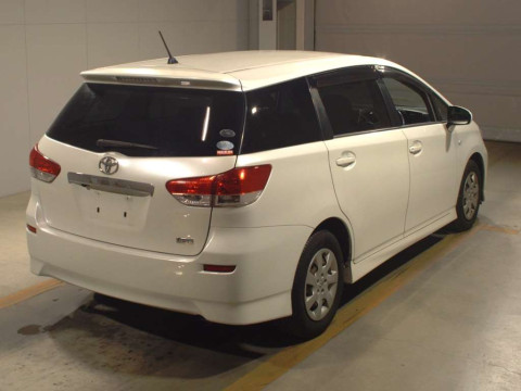 2010 Toyota Wish ZGE20G[1]