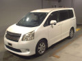 2007 Toyota Noah