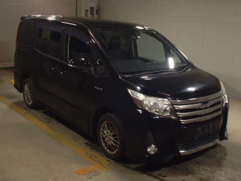 2016 Toyota Noah ZWR80W[2]