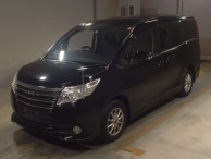 2015 Toyota Noah