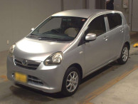 2012 Daihatsu Mira es