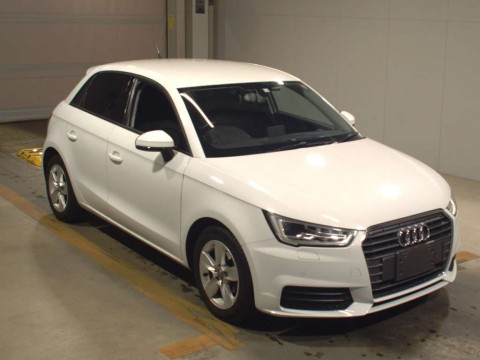 2016 Audi A1 Sportback 8XCHZ[2]