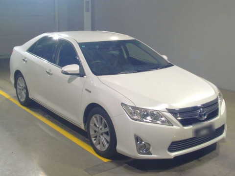 2013 Toyota Camry AVV50[2]