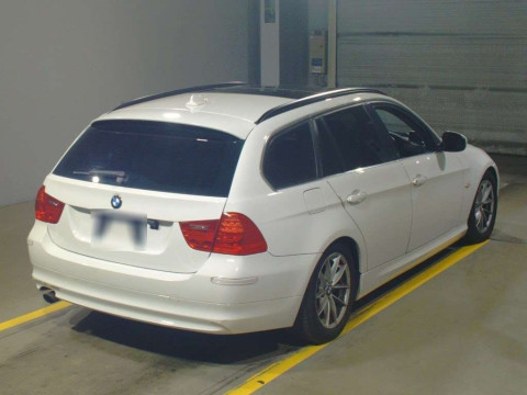 2011 BMW 3 Series US20[1]