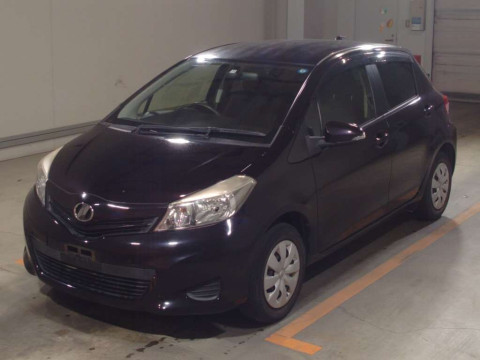 2013 Toyota Vitz KSP130[0]