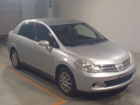 2008 Nissan Tiida Latio SC11[2]