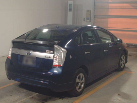 2012 Toyota Prius PHV ZVW35[1]