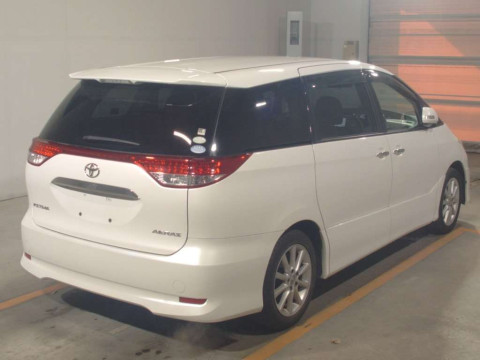 2011 Toyota Estima ACR50W[1]