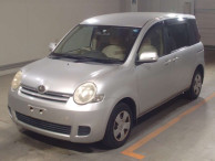 2009 Toyota Sienta