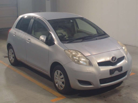 2009 Toyota Vitz KSP90[2]