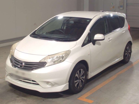 2013 Nissan Note E12[0]