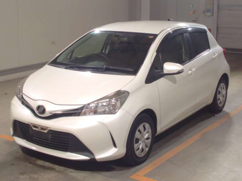 2014 Toyota Vitz NSP130[0]