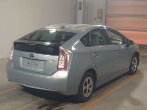 2013 Toyota Prius ZVW30[1]