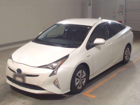 2016 Toyota Prius ZVW51[0]