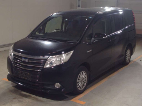 2015 Toyota Noah ZWR80G[0]