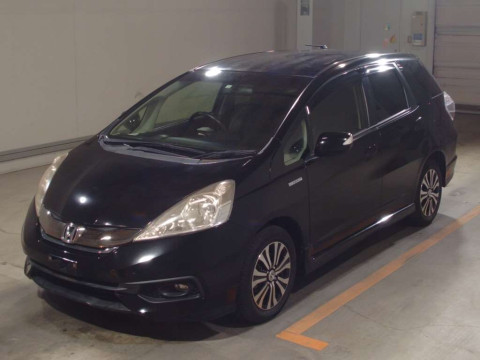 2014 Honda Fit Shuttle Hybrid GP2[0]