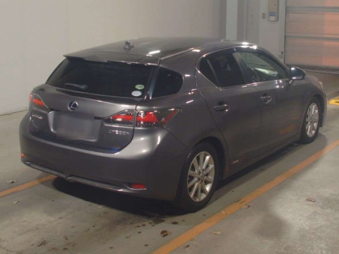 2013 Lexus CT ZWA10[1]