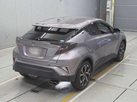 2018 Toyota C-HR NGX10[1]