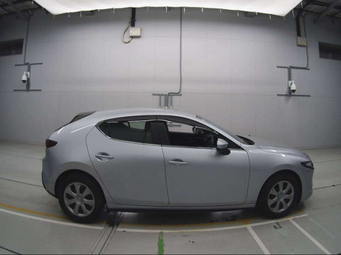 2021 Mazda Mazda3 Fastback BP5P[2]