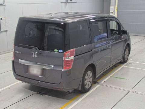 2014 Honda Step WGN RK1[1]