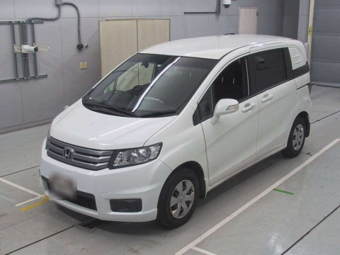 2014 Honda Freed Spike GB3[0]