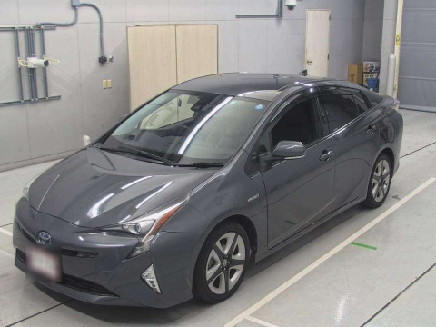 2017 Toyota Prius ZVW51[0]