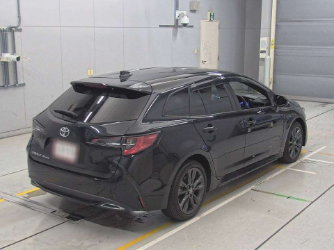 2020 Toyota Corolla Touring Wagon ZRE212W[1]