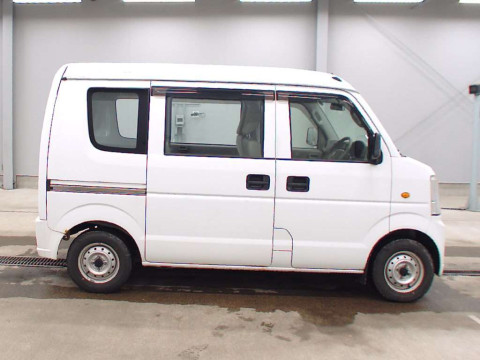 2013 Suzuki Every DA64V[2]