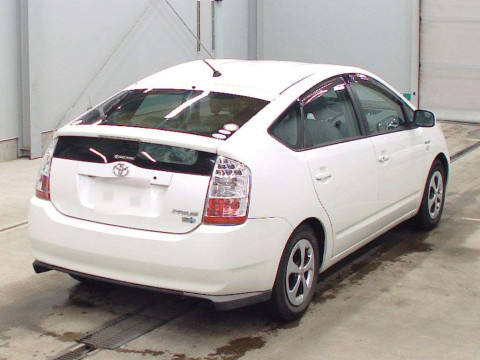 2005 Toyota Prius NHW20[1]