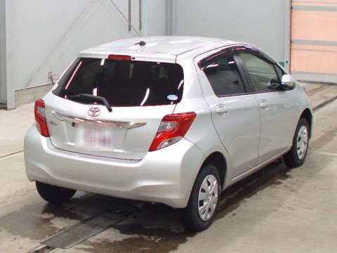 2015 Toyota Vitz NSP135[1]