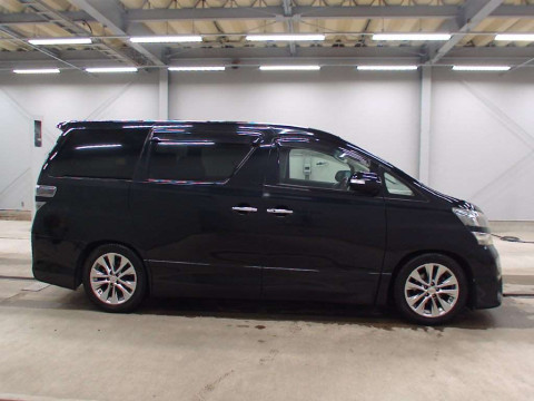 2011 Toyota Vellfire ANH25W[2]