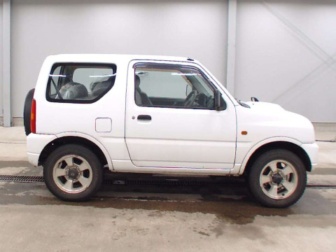 2001 Suzuki Jimny JB23W[2]