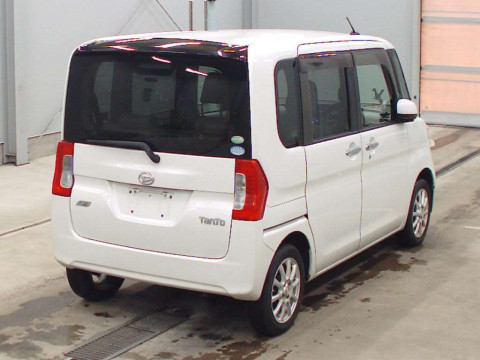 2014 Daihatsu Tanto LA600S[1]