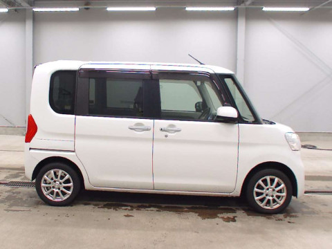 2014 Daihatsu Tanto LA600S[2]