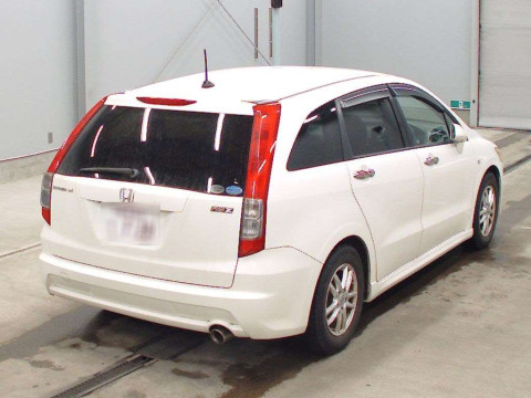 2007 Honda Stream RN6[1]