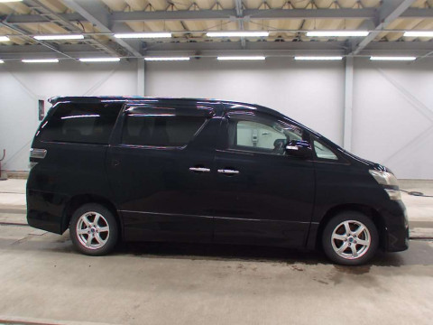 2010 Toyota Vellfire ANH25W[2]