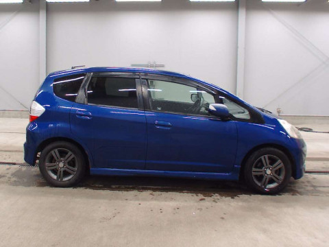 2008 Honda Fit GE8[2]