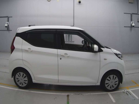 2019 Nissan DAYZ B43W[2]